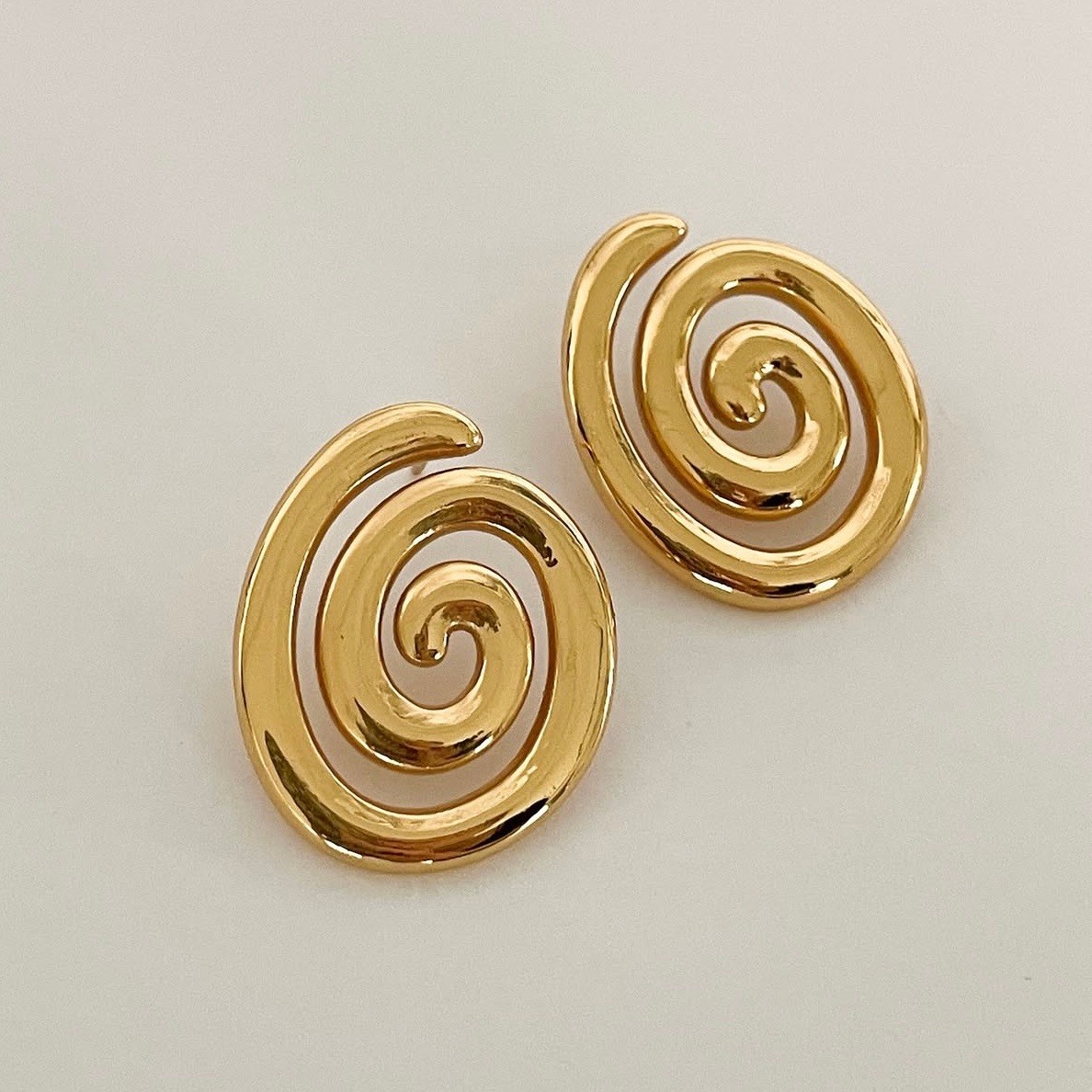 Çelik | Spiral küpe 