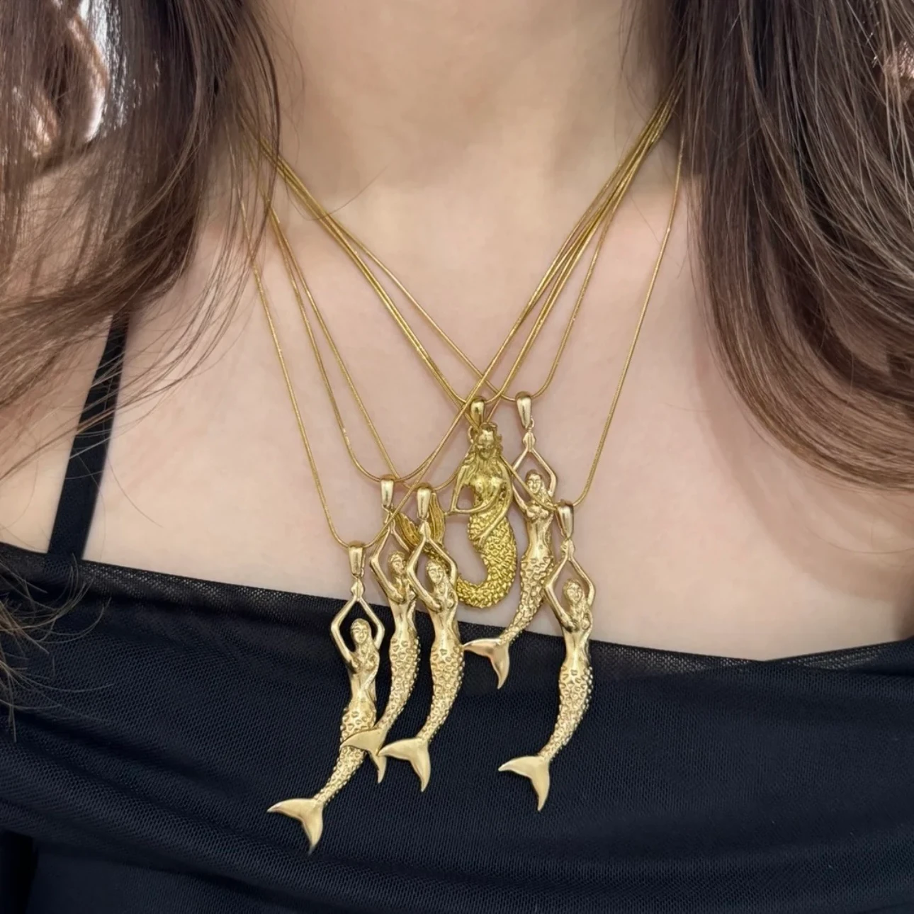 Çelik | Gold mermaid kolye 