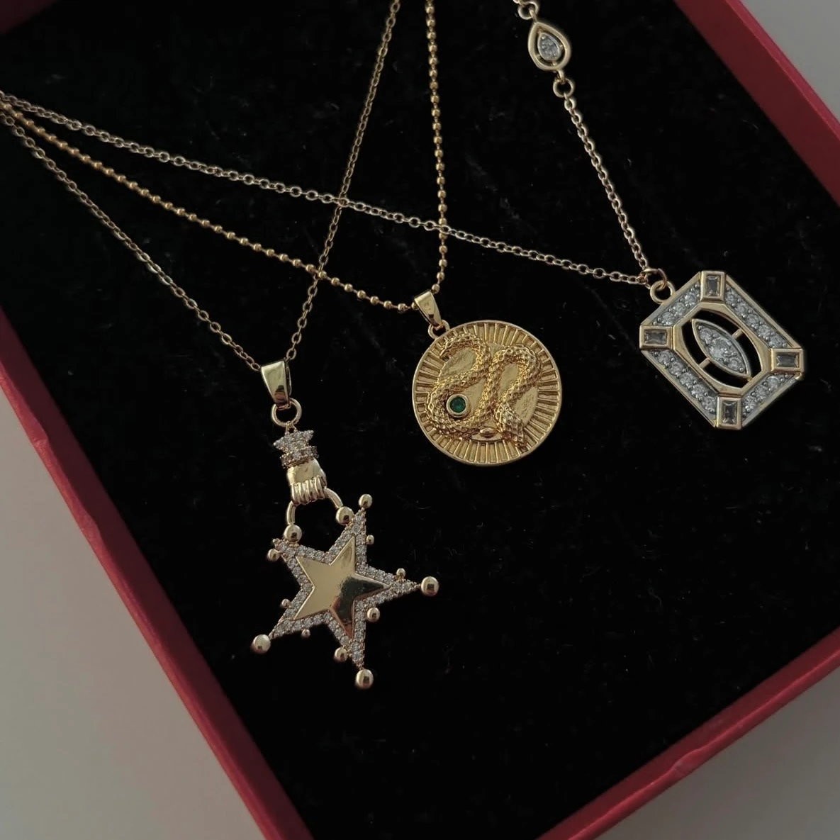 Çelik | Taşlı yıldız kolye 