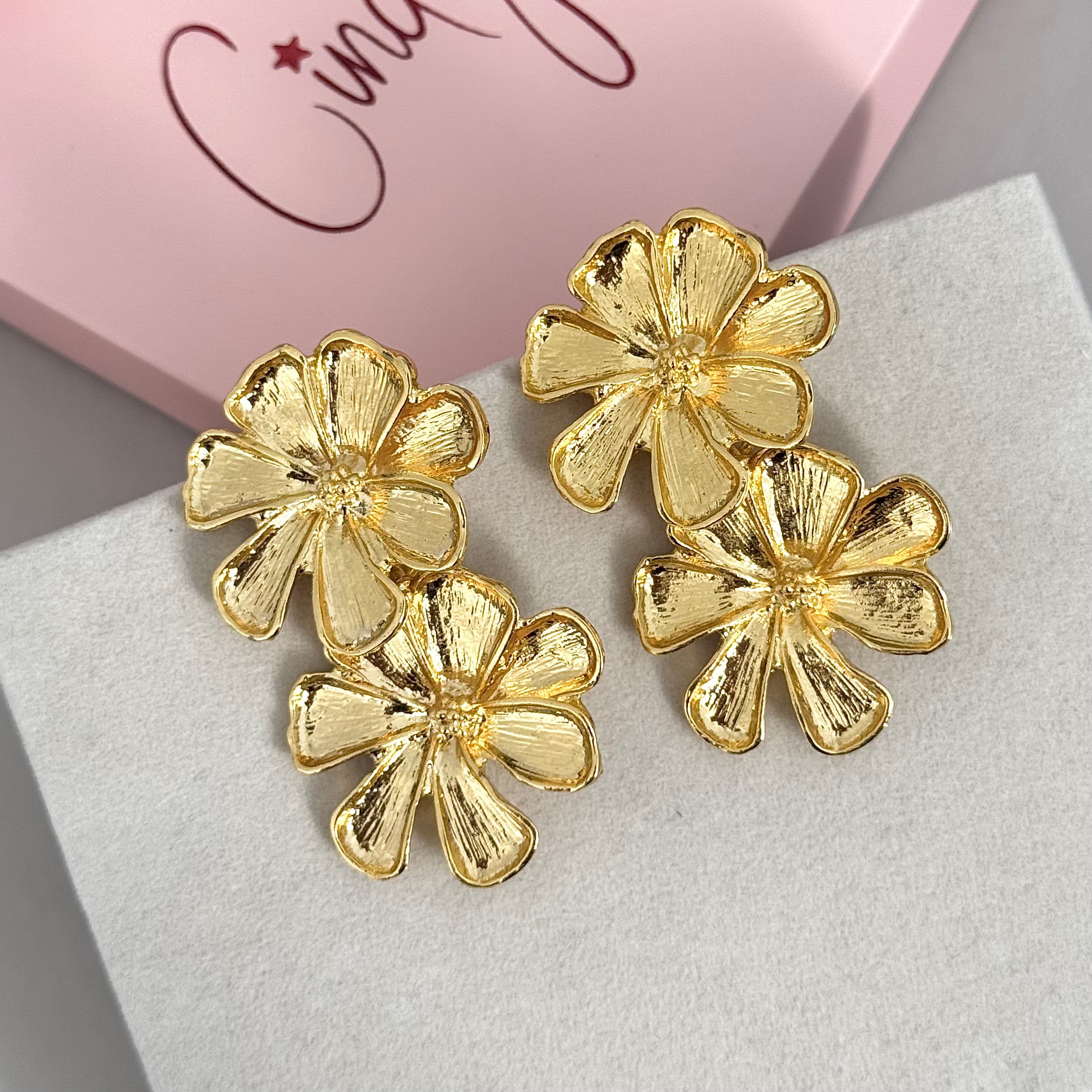 Zara | Çift çiçek gold küpe 