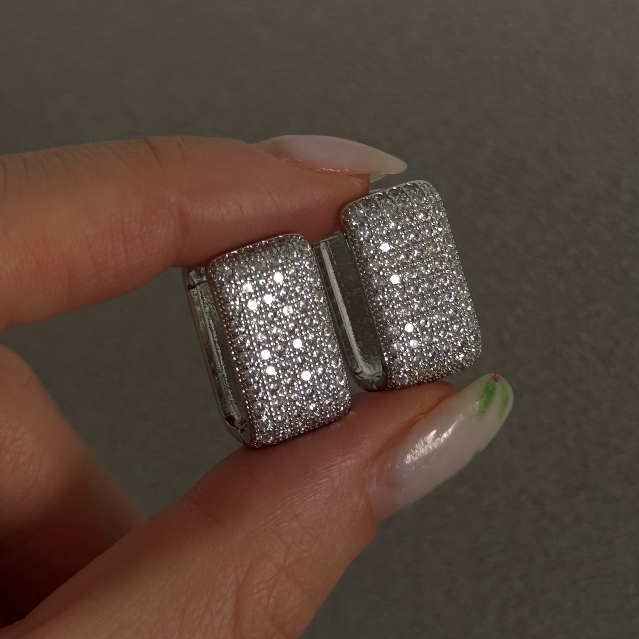 Full Zirkon taş lüks dikdörtgen silver küpe (büyük boy) 