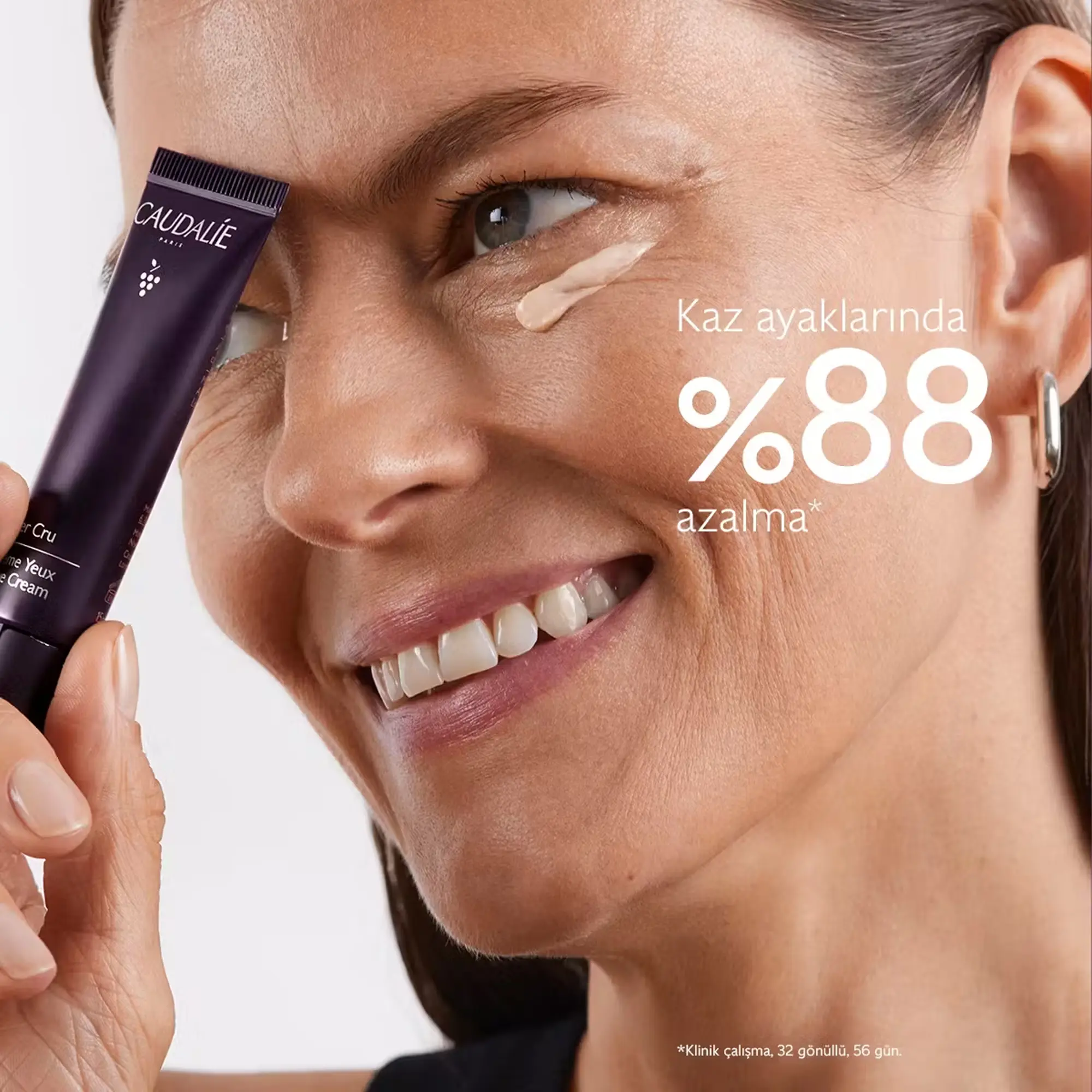 Caudalie Premier Cru Kapsamlı Yaşlanma Karşıtı Göz Bakım Kremi 15 ml