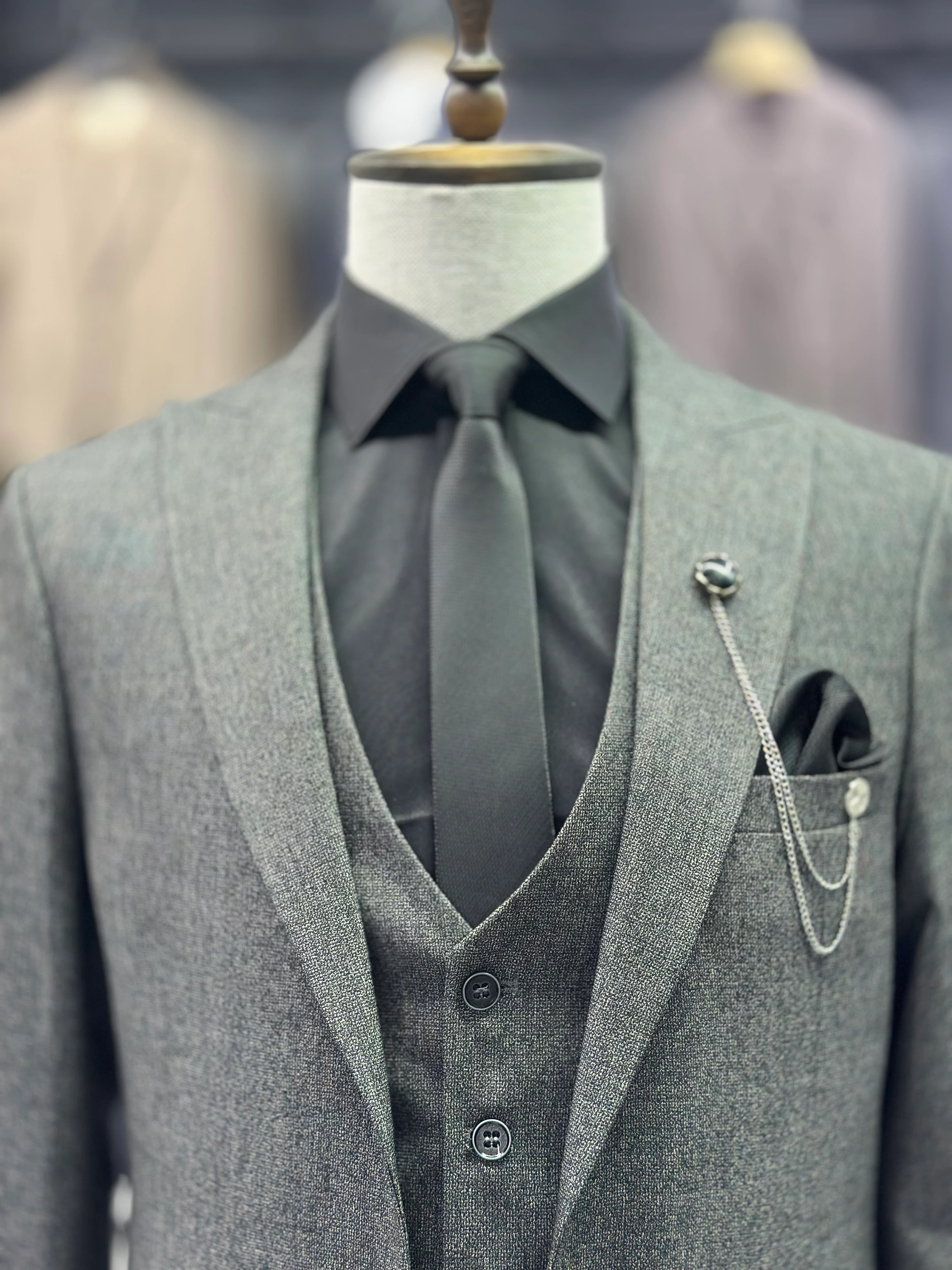 Desenli Yelekli Takım Elbise