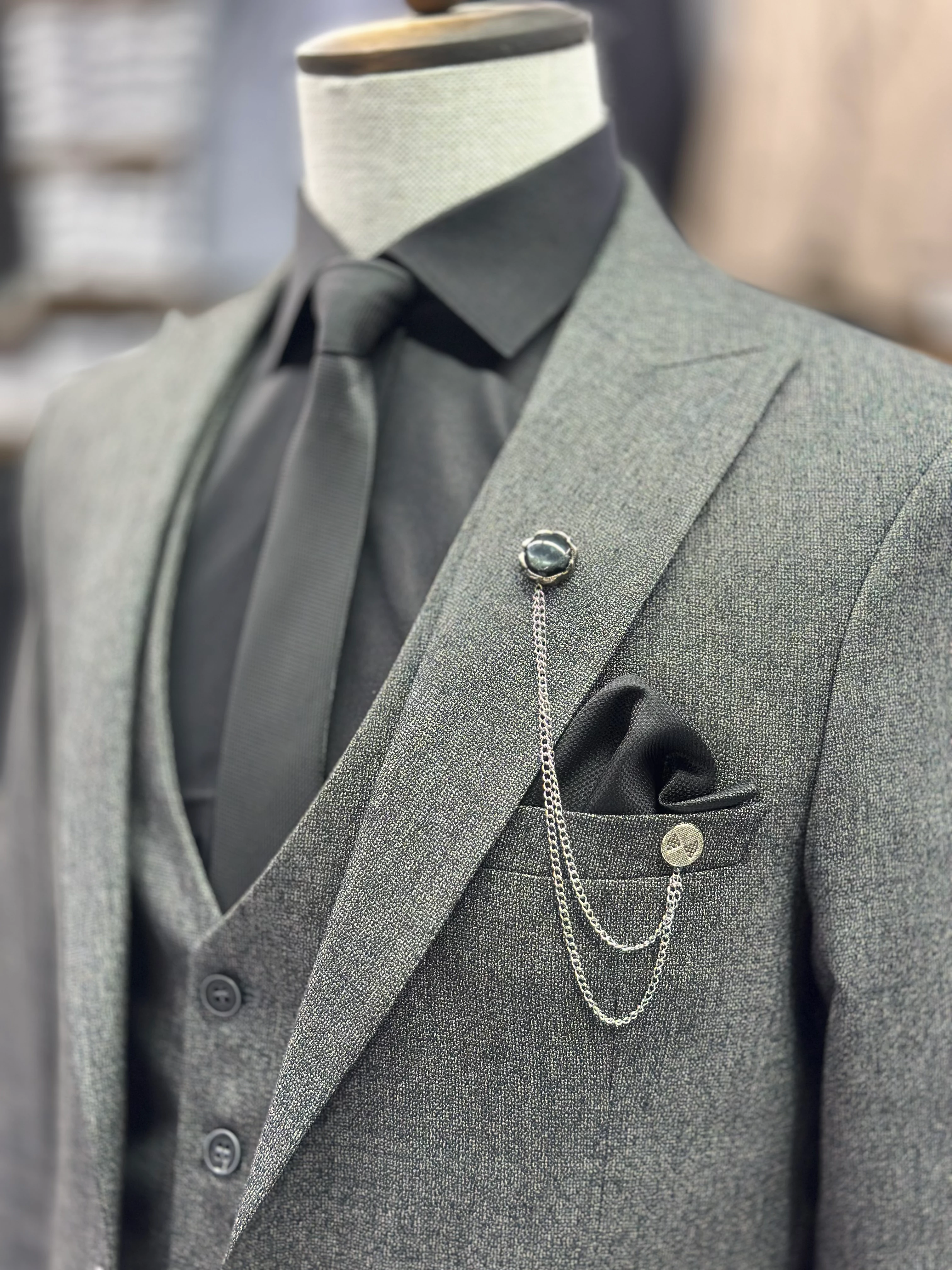 Desenli Yelekli Takım Elbise