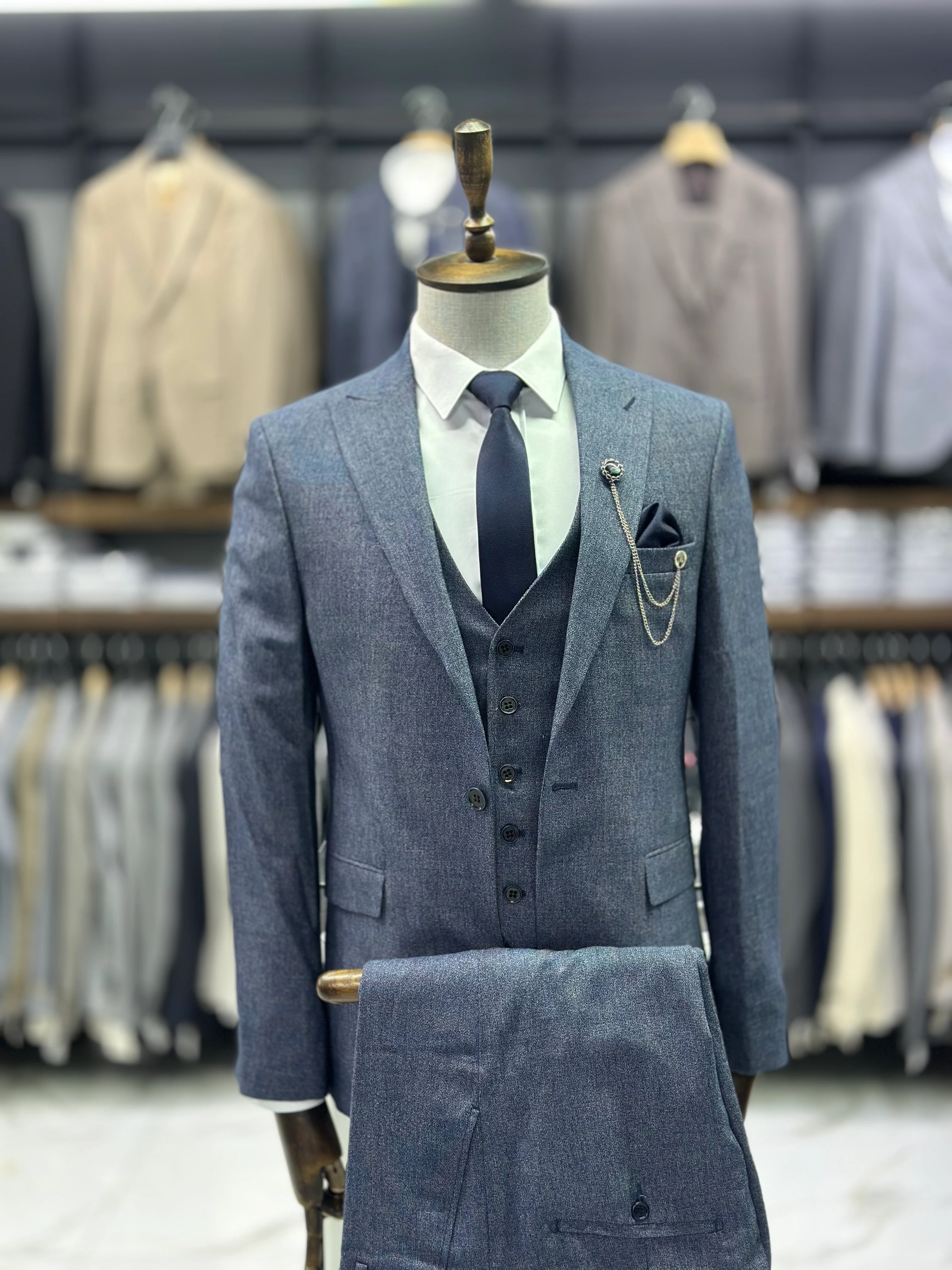 Desenli Yelekli Takım Elbise