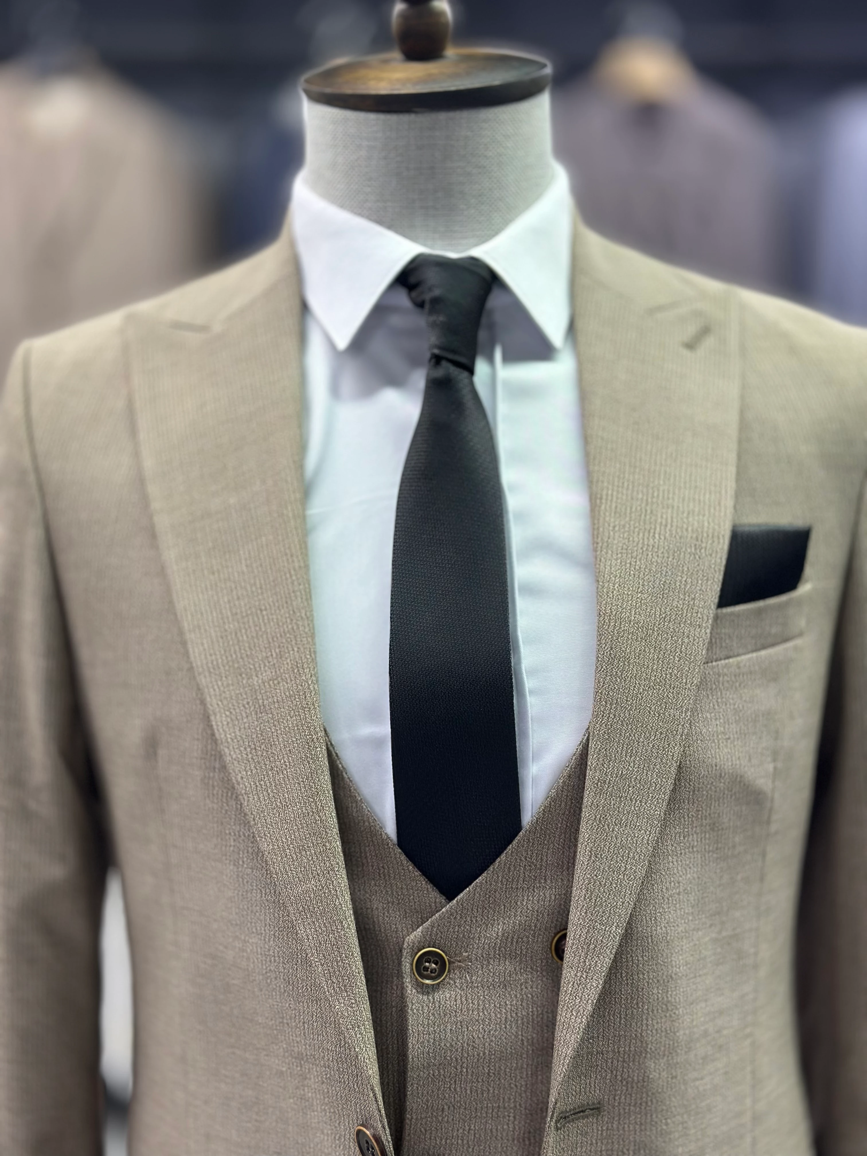 Desenli Yelekli Takım Elbise ĞL97JH