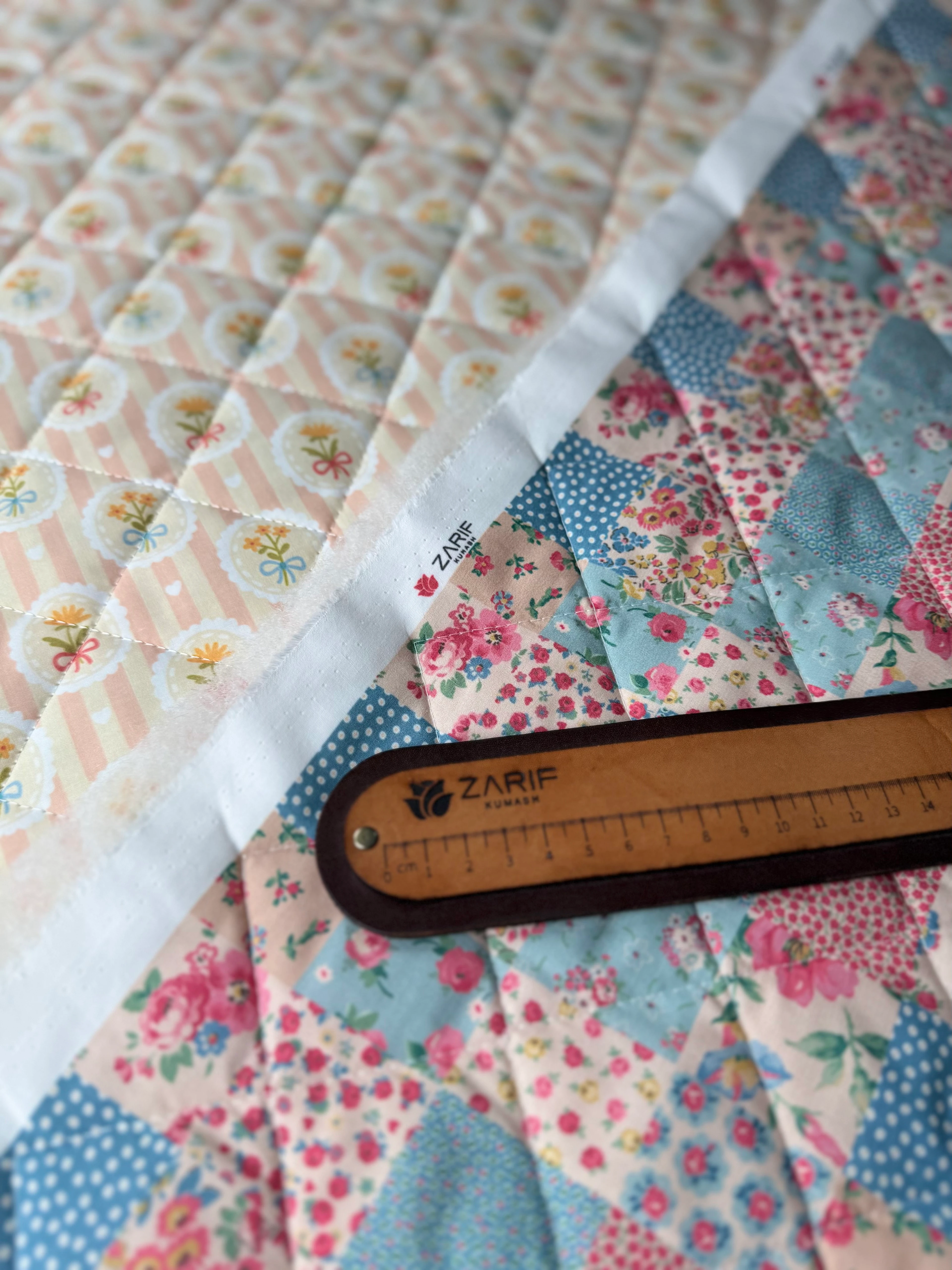 Vintage Buket / Vintage Kırkyama Çift Taraflı Poplin Kapitone