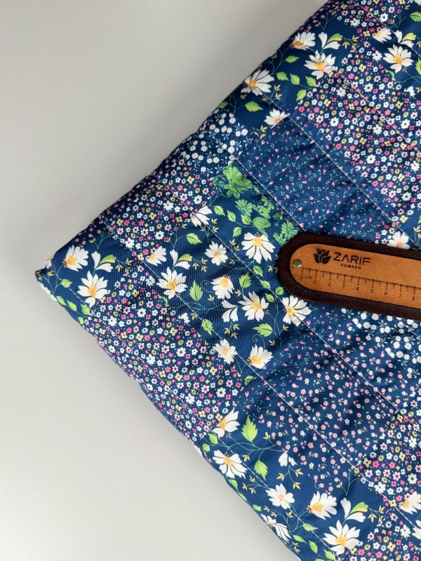 Patchwork Daisy Su Geçirmez Kapitone Kumaş