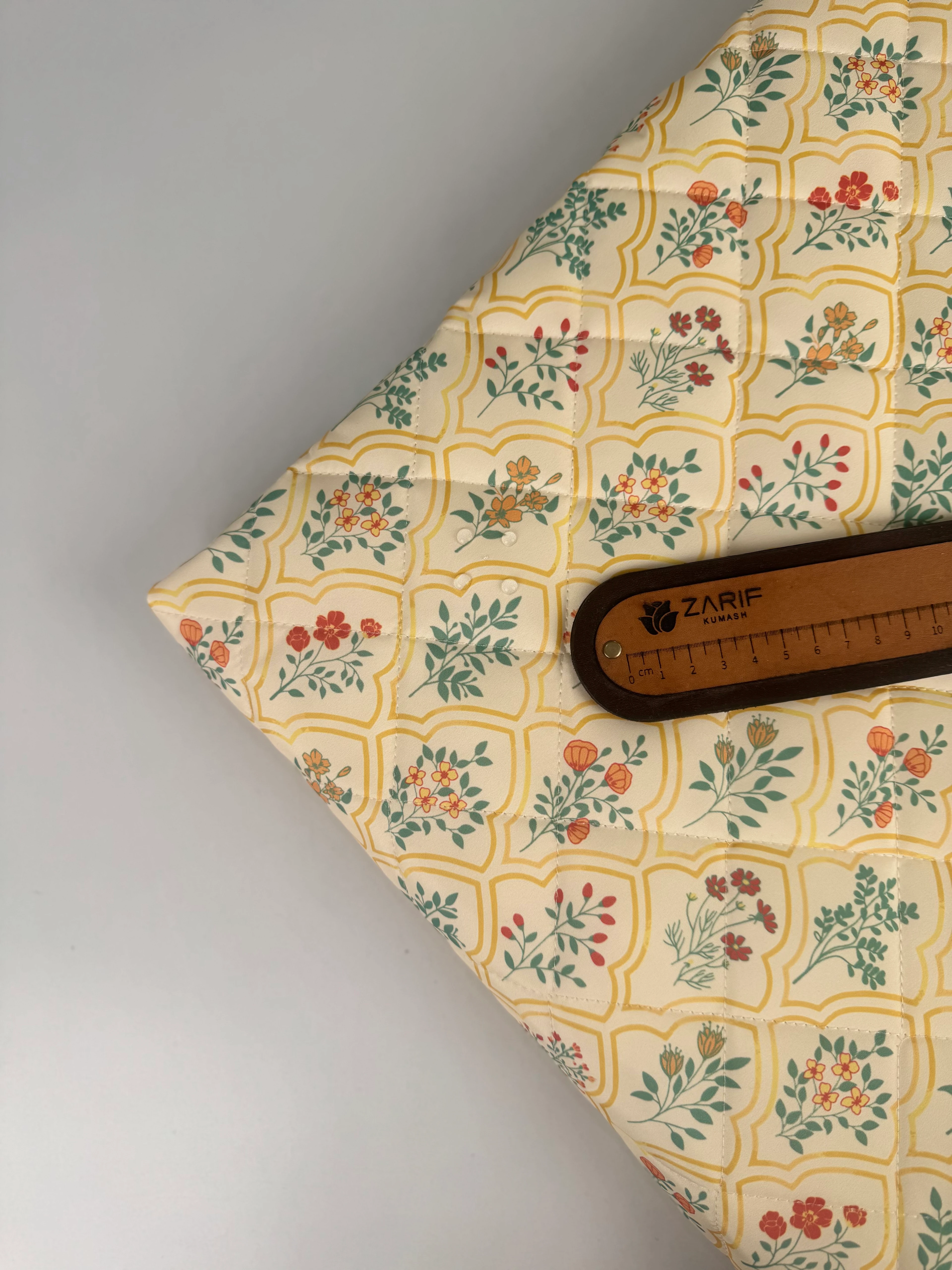 Retro Su Geçirmez Kapitone Kumaş