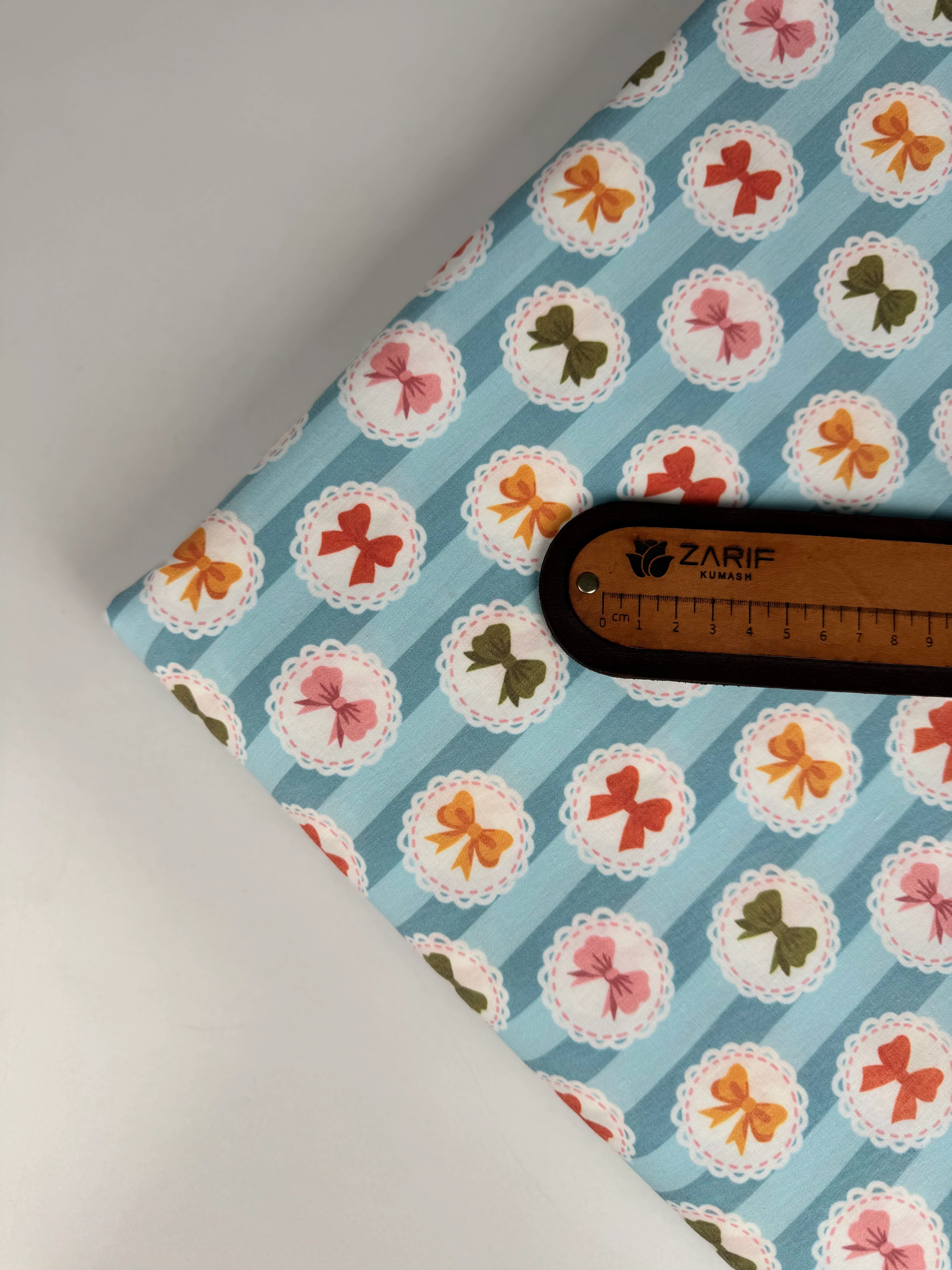 Renkli Kurdeleler Poplin Kumaş