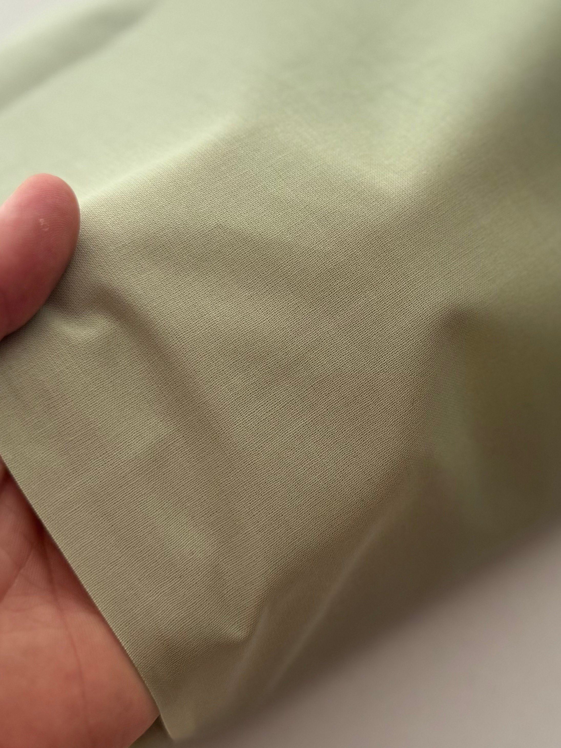 Yeşil Su İtici Poplin Kumaş
