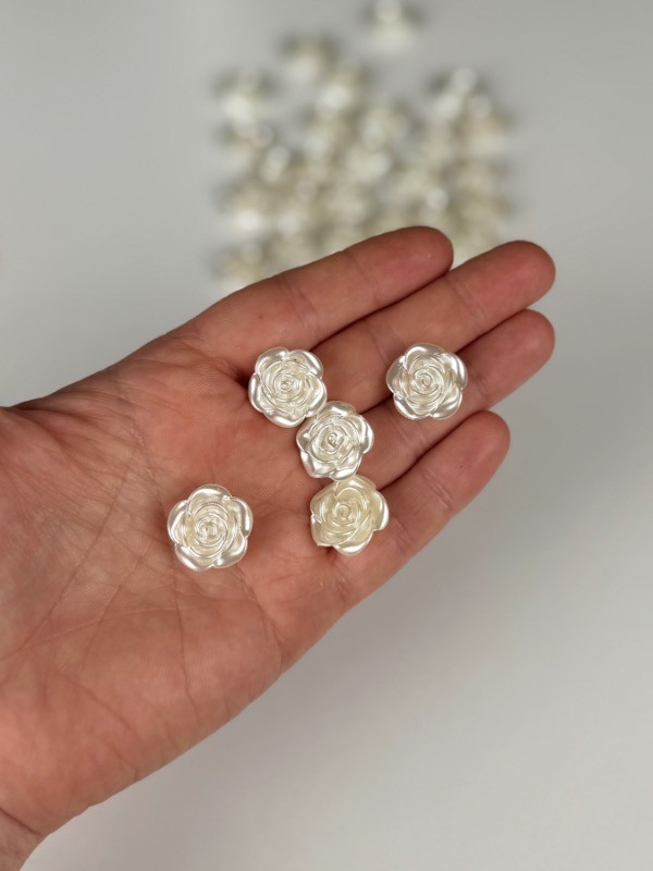 (6'lı Paket) Beyaz Gül Düğme