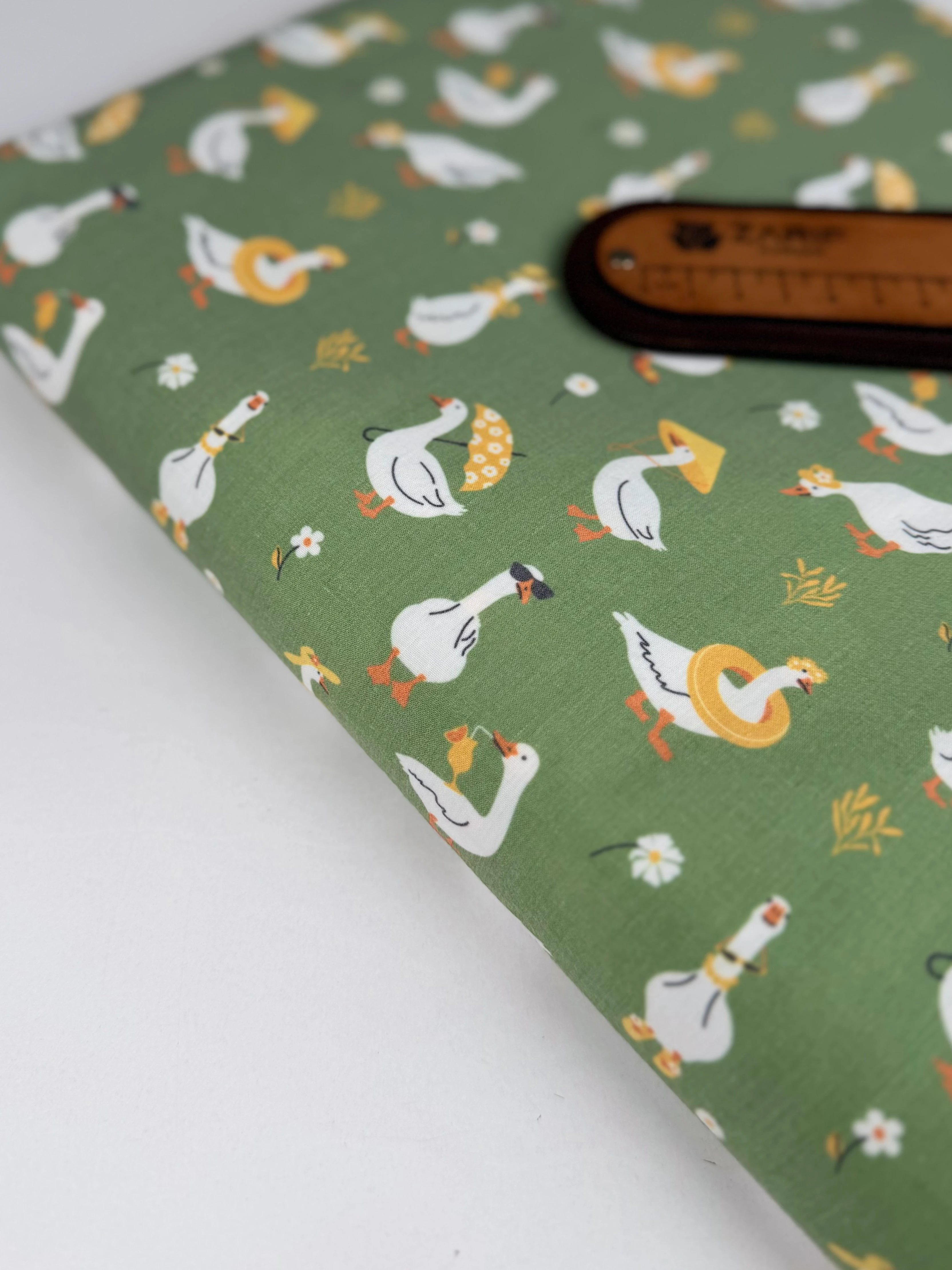 Göl Kenarı Diyarında Poplin Kumaş