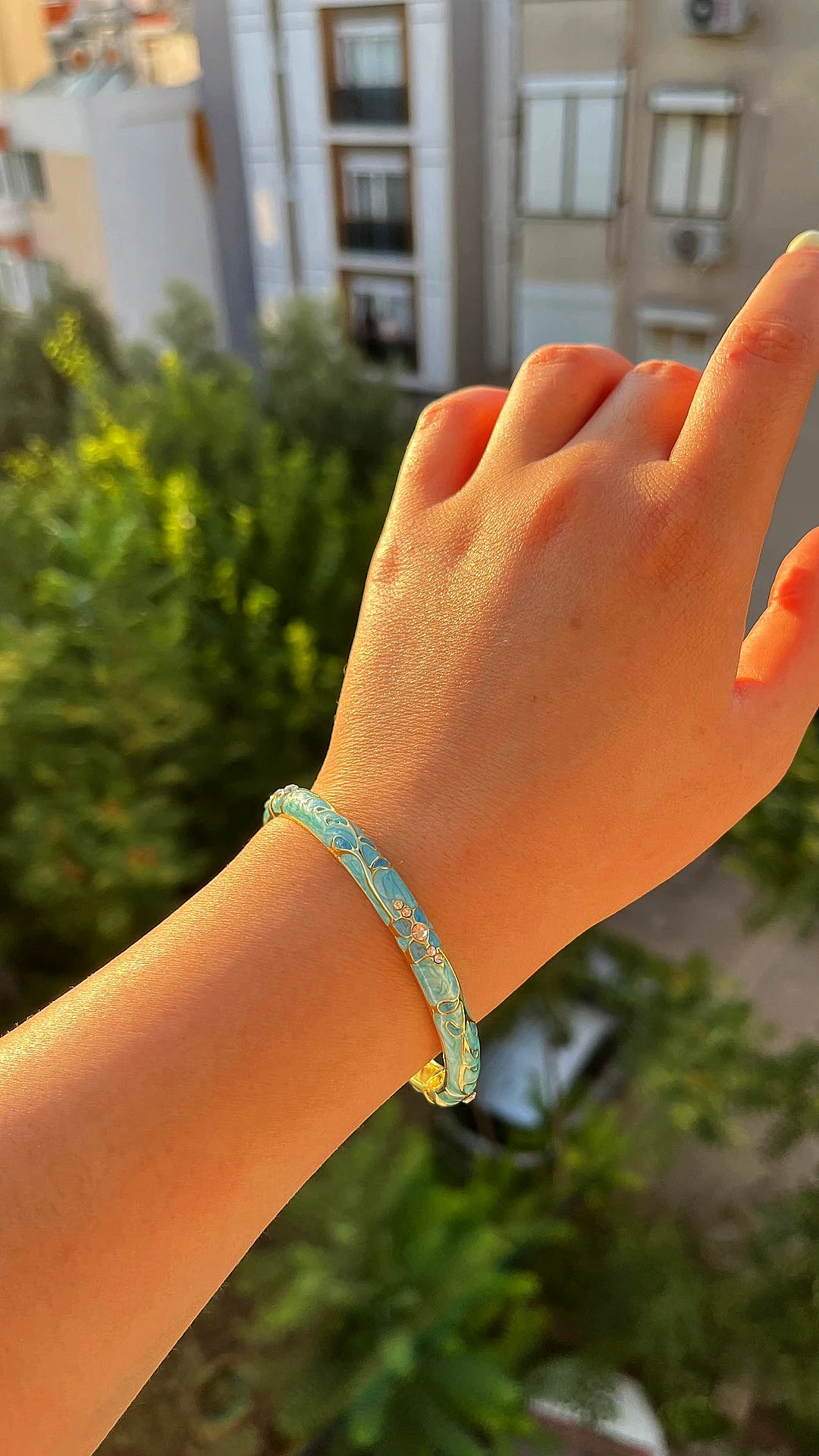 Mineli Mavi Kelepçe