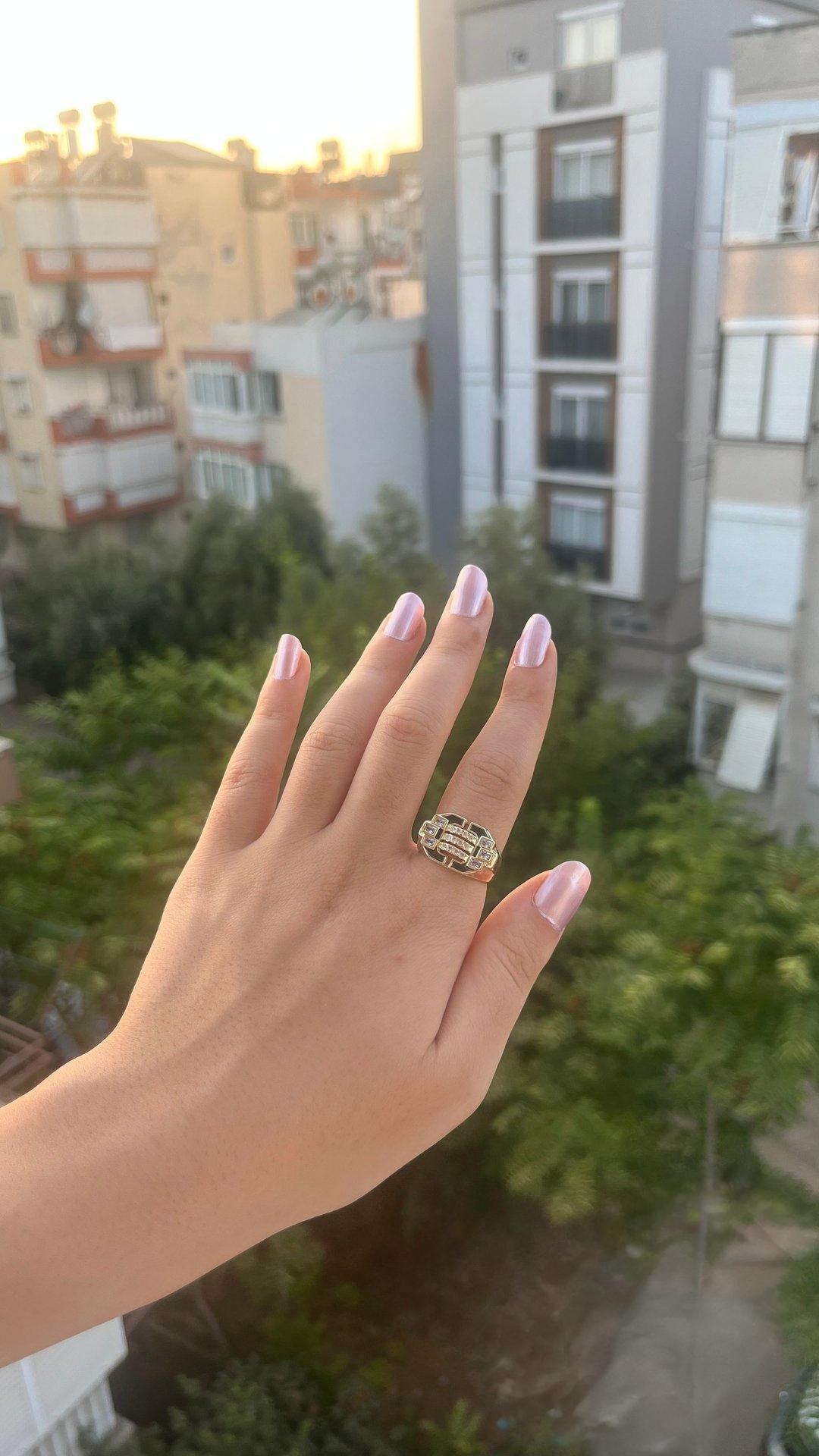 Diva Yüzük
