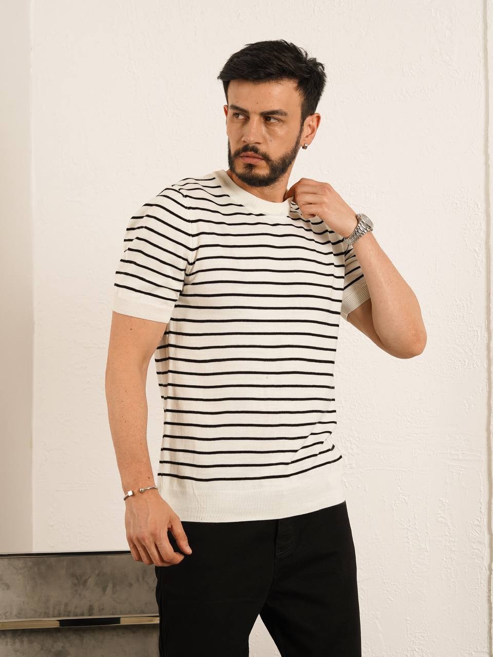 İnce Çizgili T-Shirt