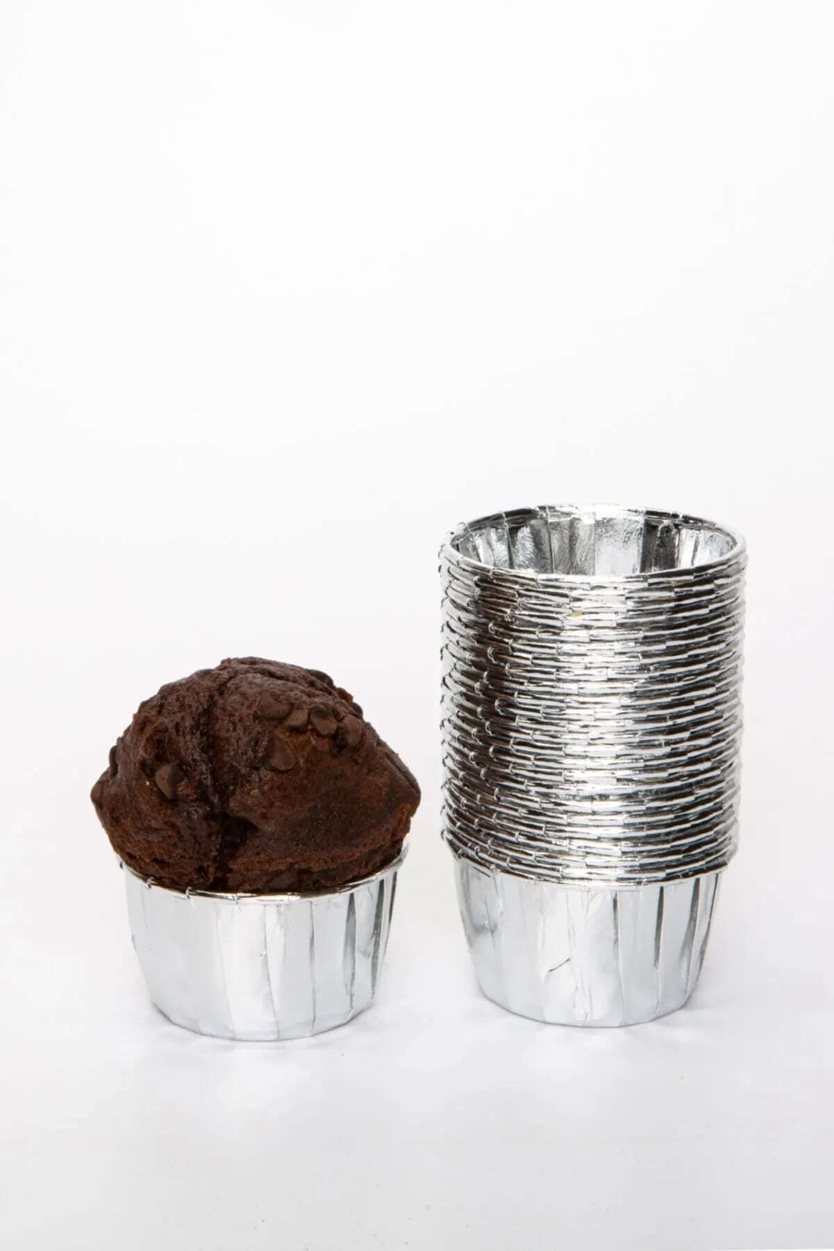 Gümüş Gri Parlak Metalize 25'li Fırına Girebilen Muffin Cupcake Kek Kalıbı Kabı Kapsülü 6,5x4 cm