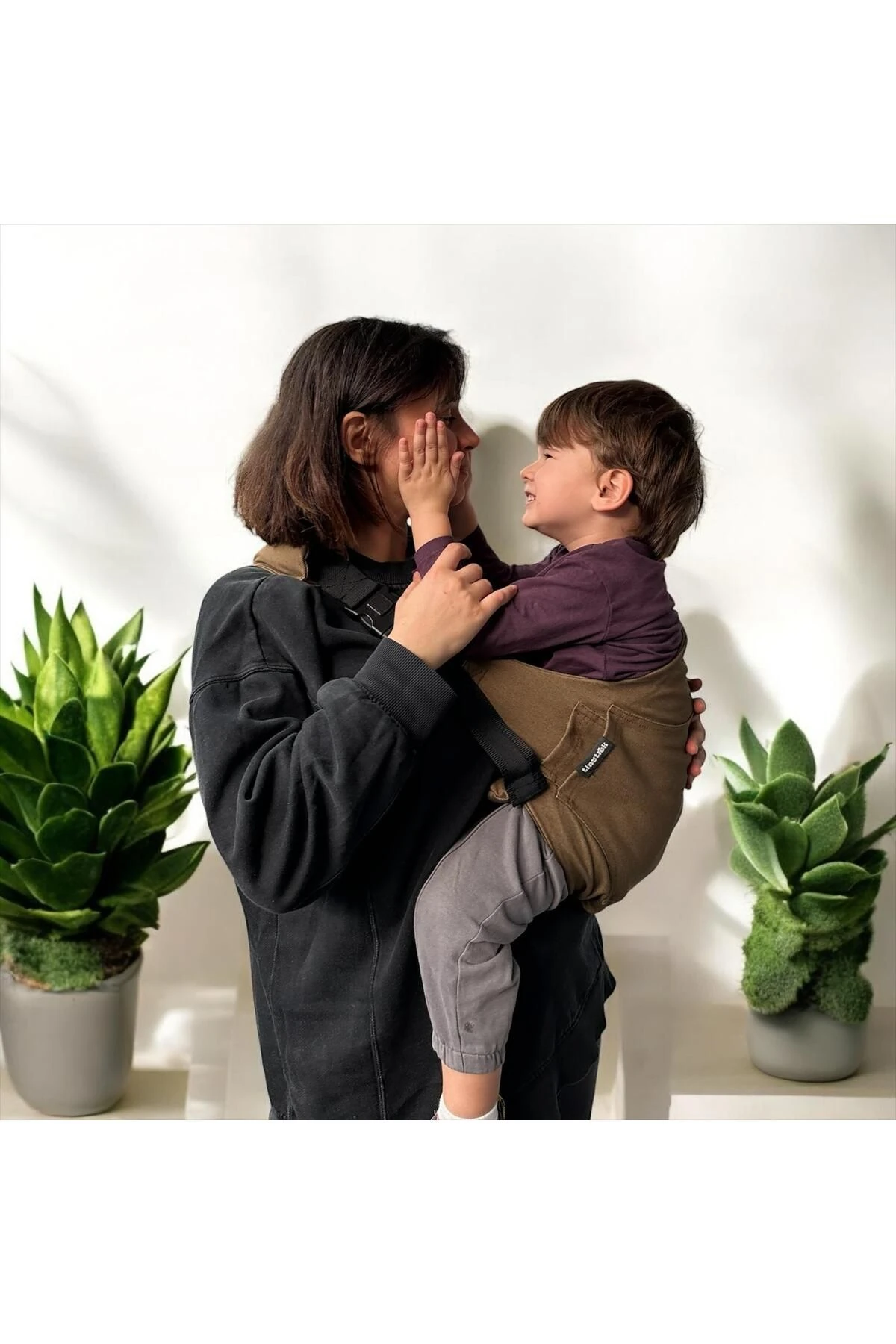 tinytrek Child Carrier-10 Ay-4 Yaş(max 18 kg)Soğuk Kahve Çocuk Taşıyıcı|Ana Kucağı-Sling-Yan Sling