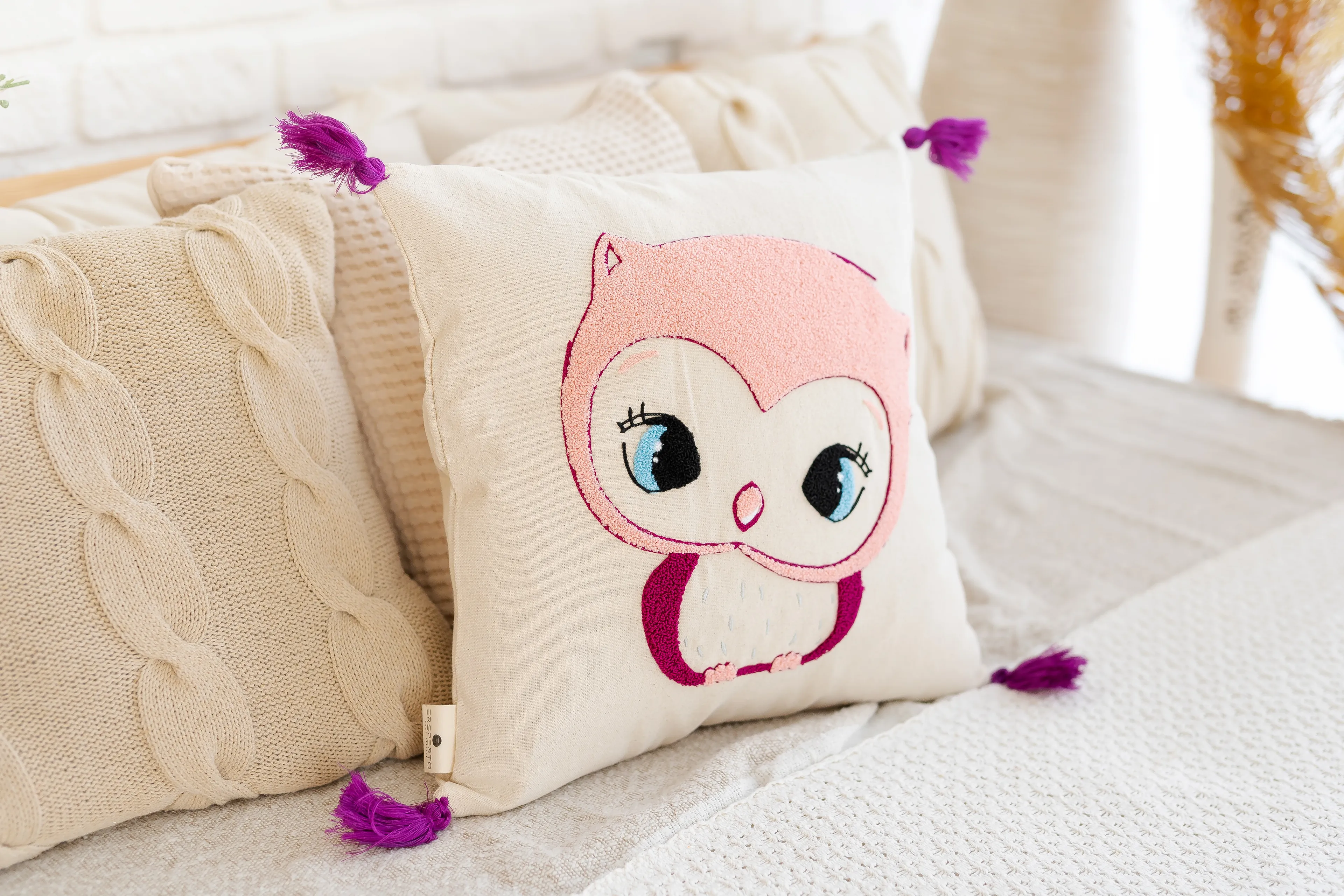 tinytrek El İşçiliği Baykuş Desen Punch Çocuk Kırlenti – Buldan Dokuması (43x43 cm)