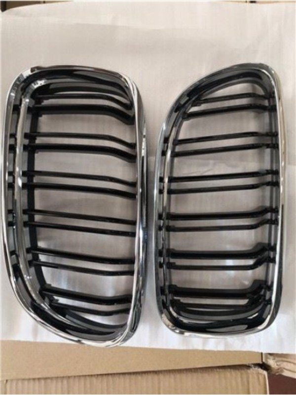 ÖN PANJUR KROM SIYAH ÇIFT ÇITALI SET BMW E90+LCI 2008-2011