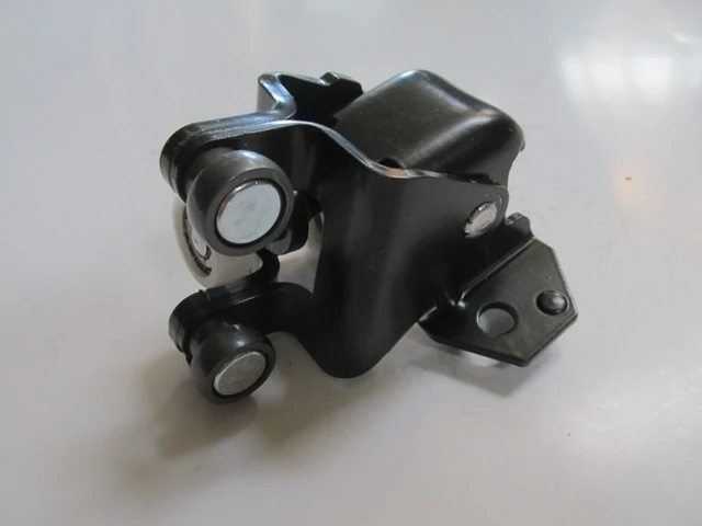 CITROEN BERLINGO- 08/18; SÜRGÜLÜ KAPI ORTA RAY BAĞLANTISI SAĞ 9033.Z1 9033 Z1 main variant image