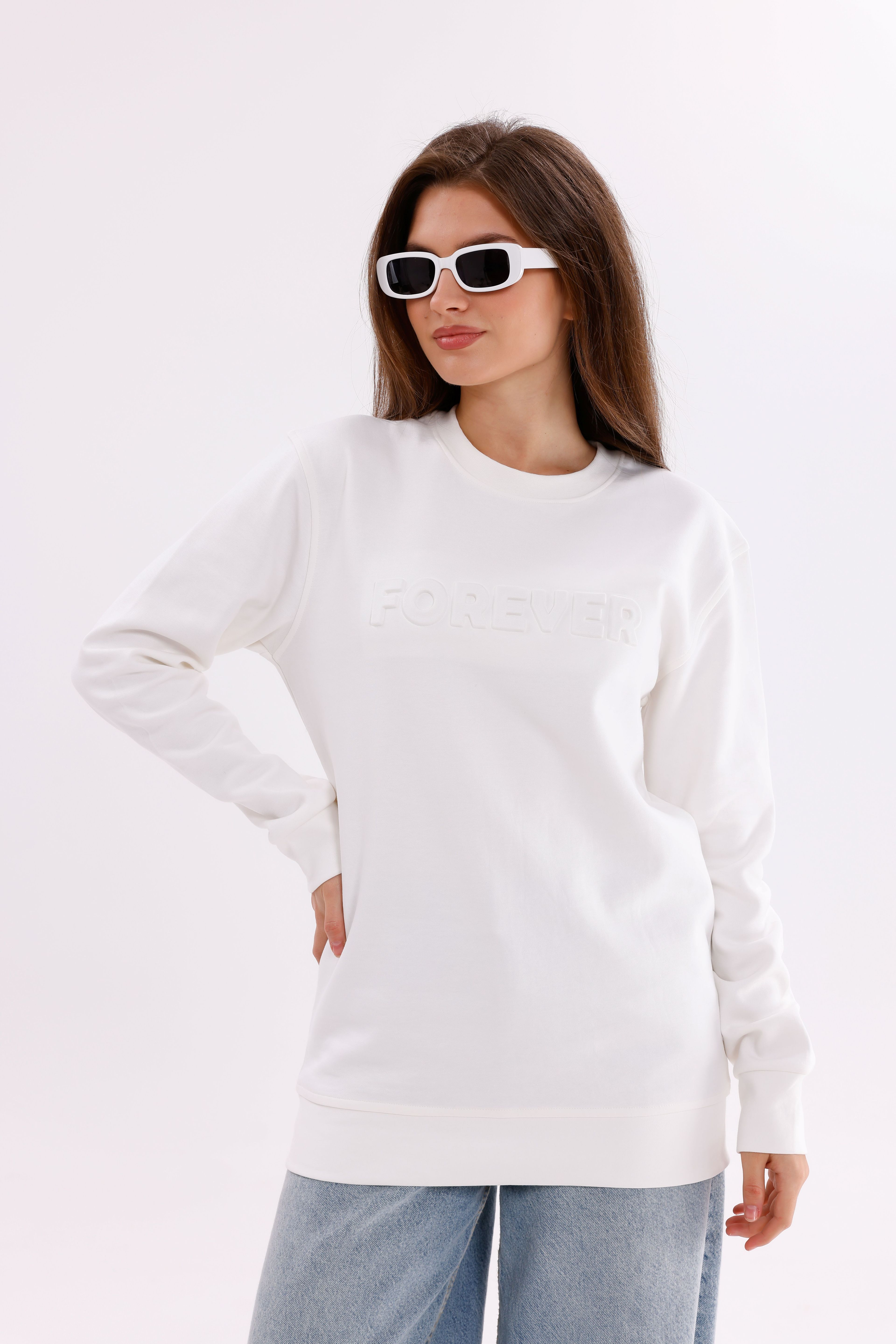 Oversize Unisex Beyaz Forever Bisiklet Yaka Sweatshirt