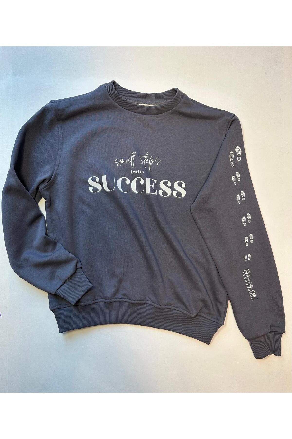 Füme Gri %100 Pamuk Oversize Sweatshirt | “Small Steps Lead To Success” 