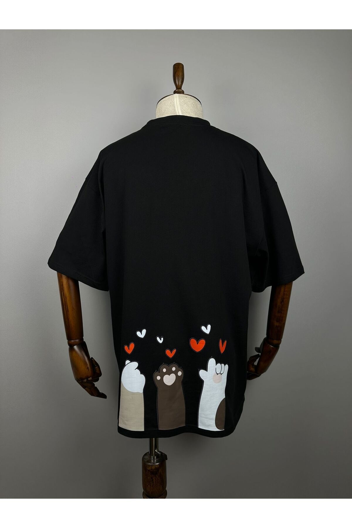 Paw Love Oversize %100 Pamuk Tişört | Pati Kalp
