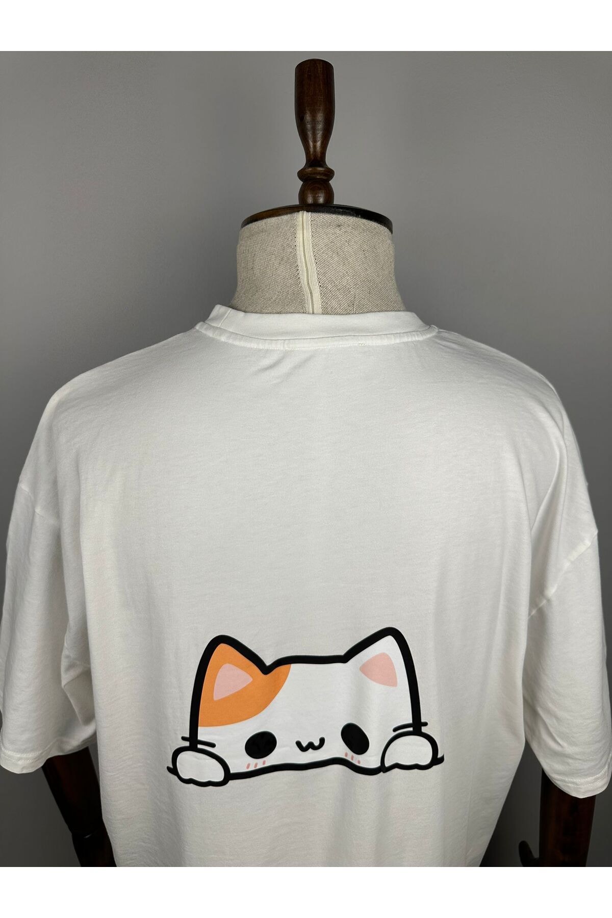 Cat Peek Oversize %100 Pamuk Tişört | Pati Aşkı