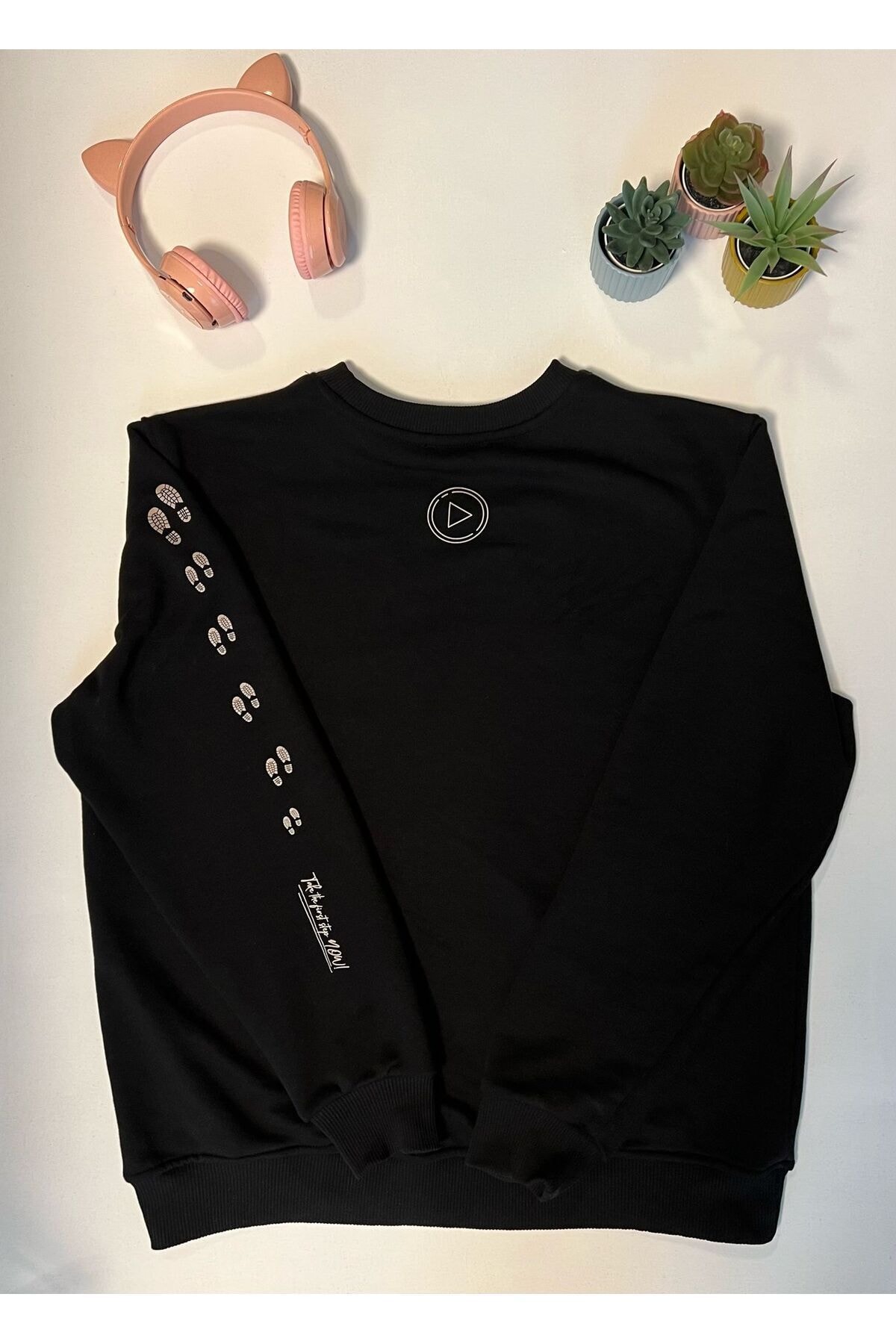 Siyah %100 Pamuk Oversize Sweatshirt | Kahverengi Baskı “Small Steps Lead To Success” 