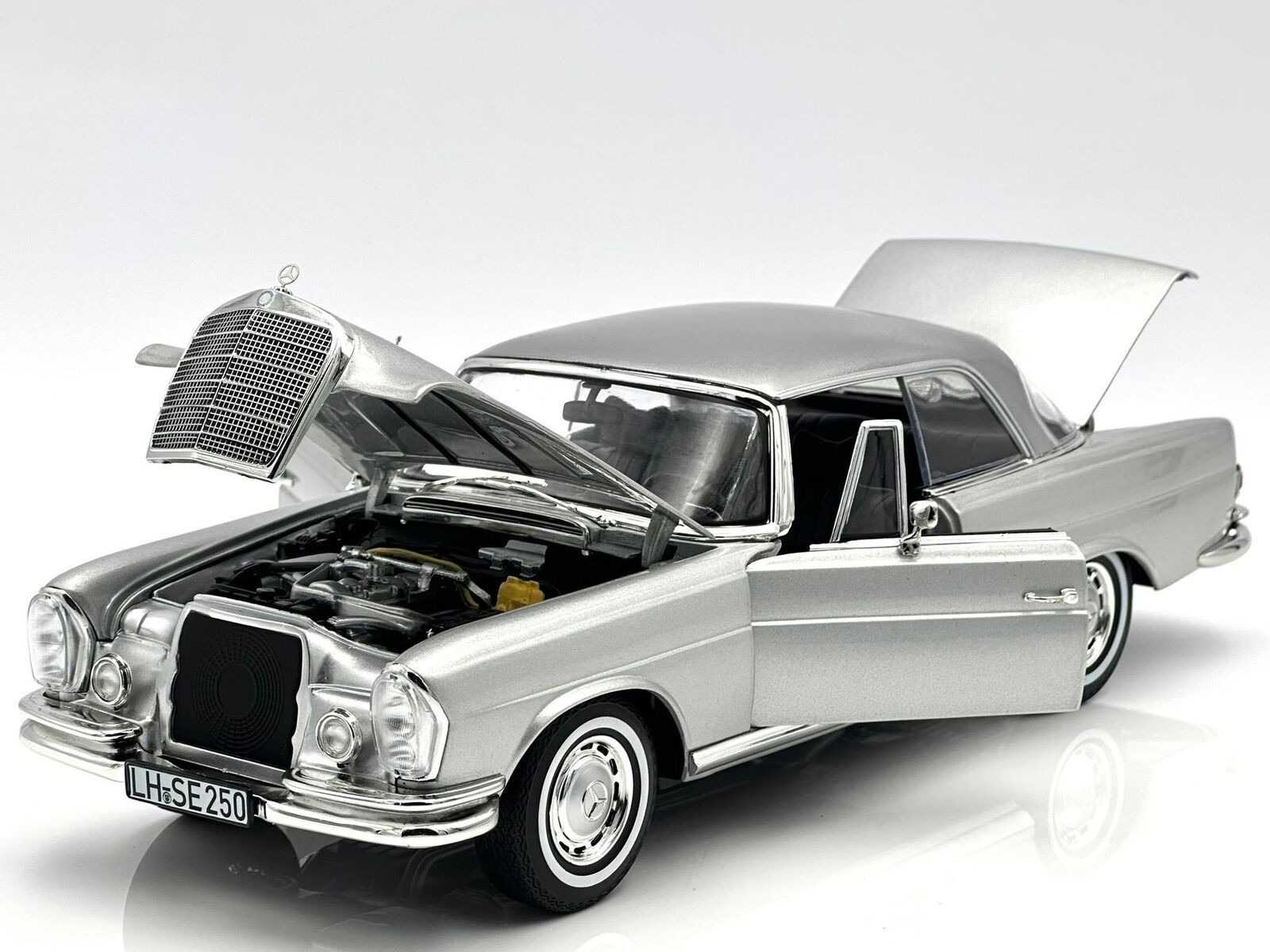 1969 Mercedes Benz 250 SE Coupe W111