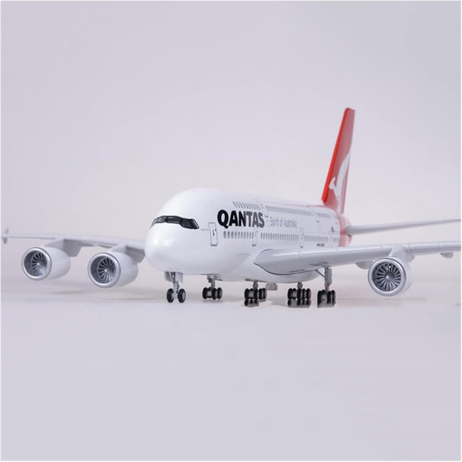 Qantas Airlines Airbus A380 - 45 cm