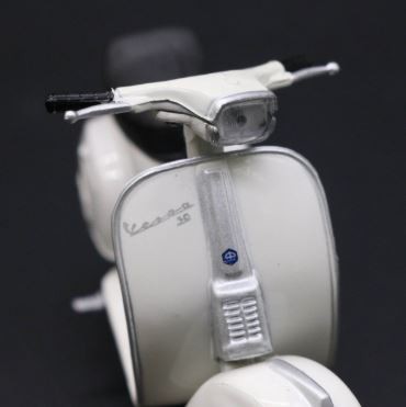 1969 Vespa 50 Special - Ölçek : 1/18