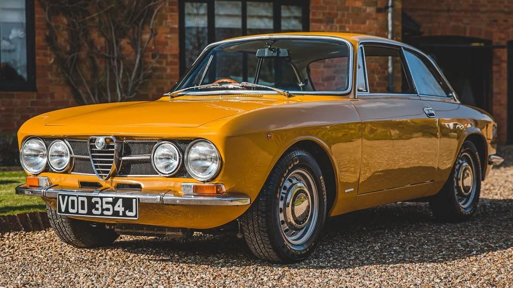 1970 Alfa Romeo 1750 GTV 