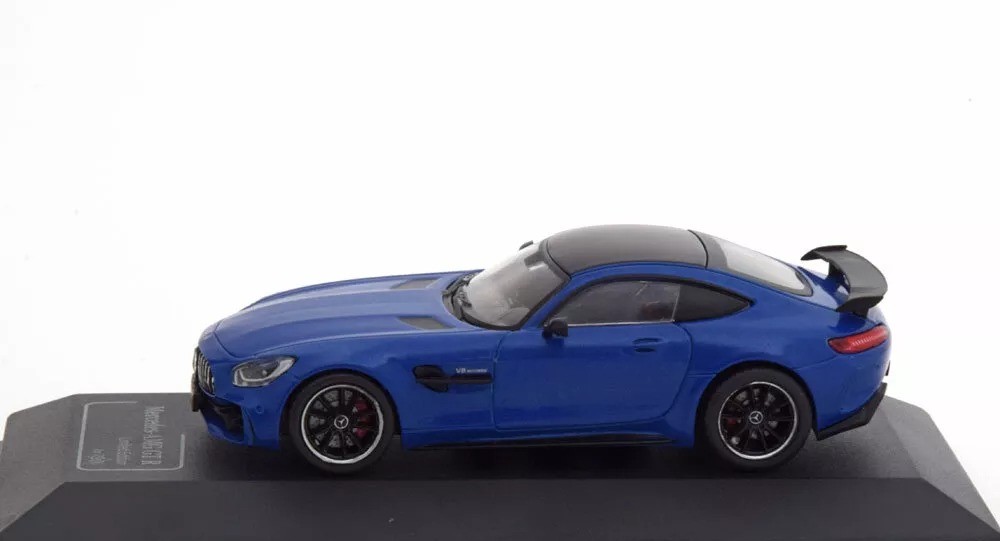 2018 Mercedes Benz AMG GTR - Ölçek : 1/43