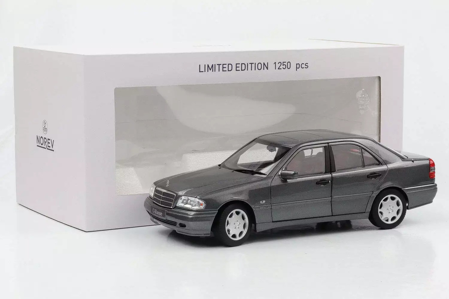 1997 Mercedes Benz C-Class W202 