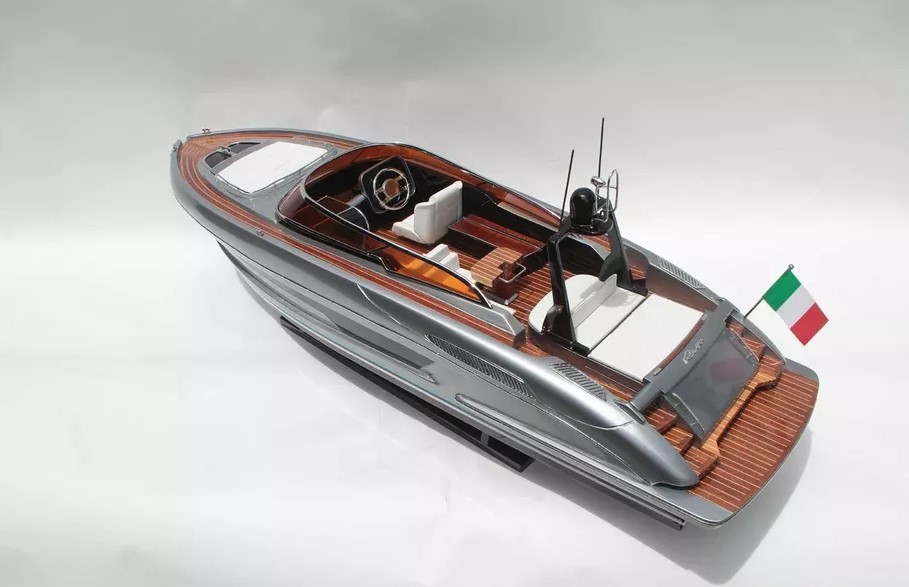 Riva Rivale 56 Tekne 84 cm