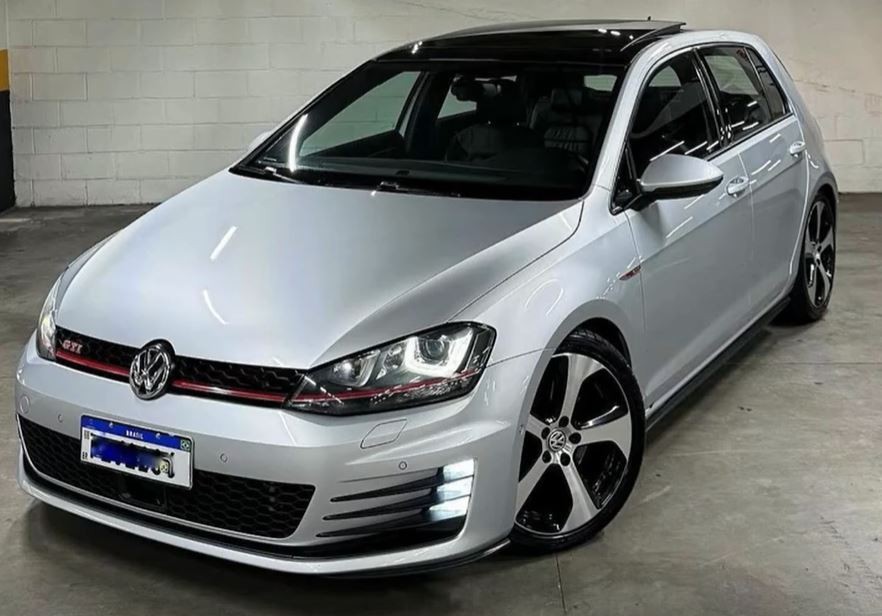 2013 Volkswagen Golf GTI 