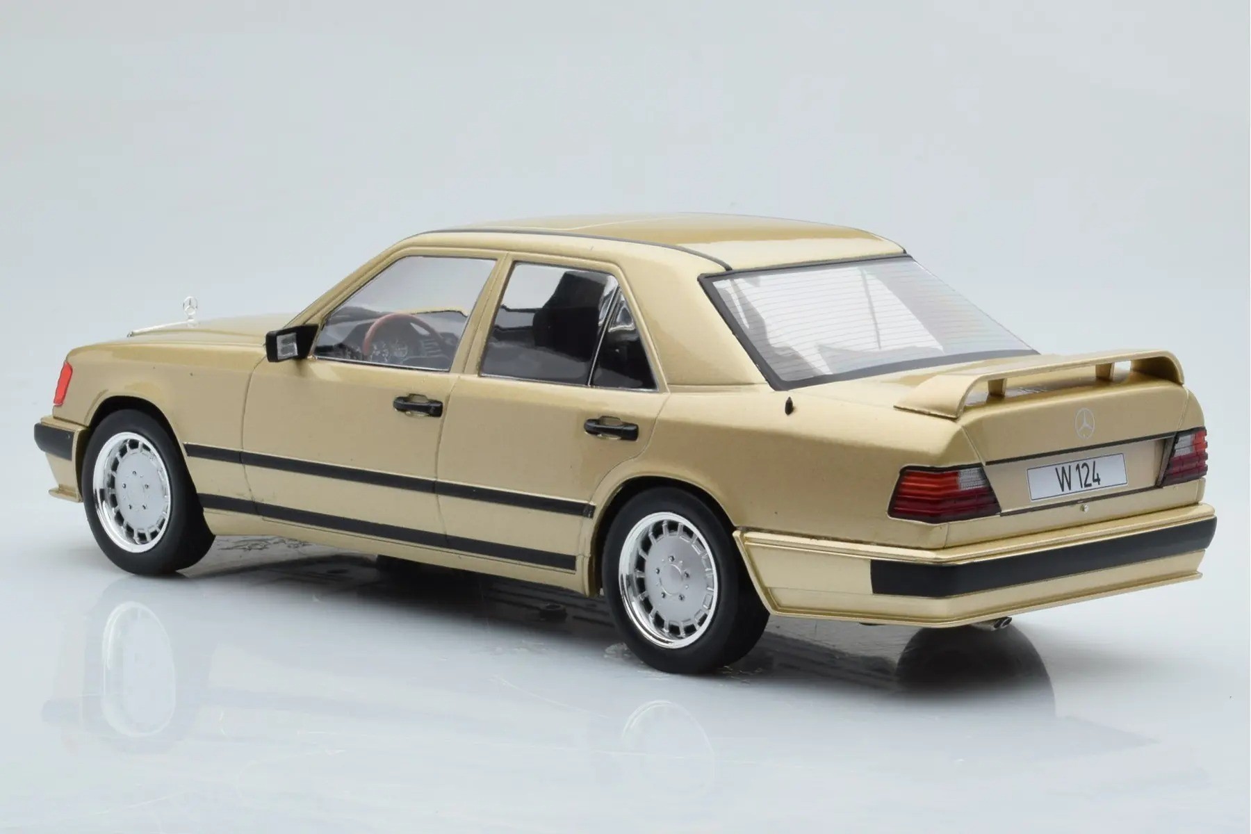 1986 Mercedes Benz W124 Tuning 