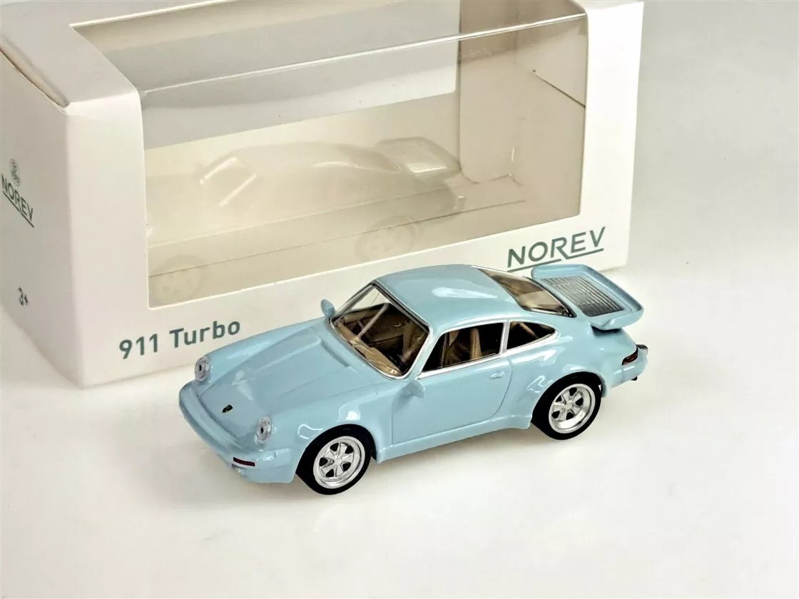 1978 Porsche 911 Turbo - Ölçek : 1/43