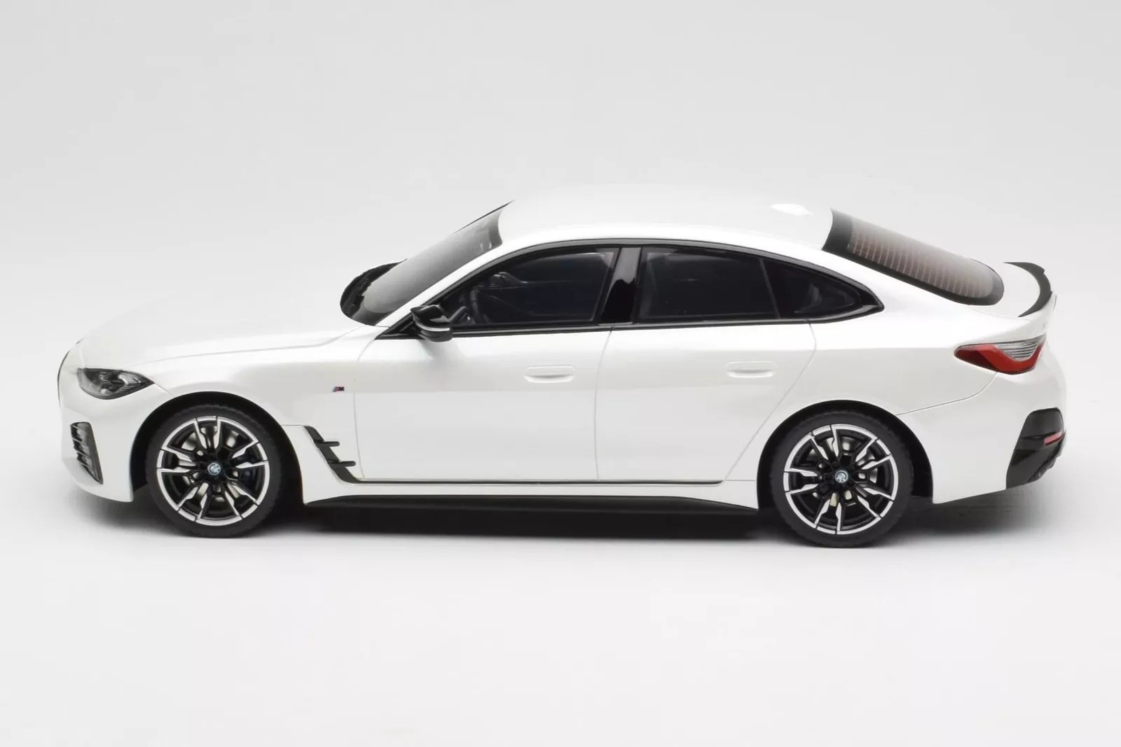 2021 BMW İ4 M50 Mineral C6A - G26