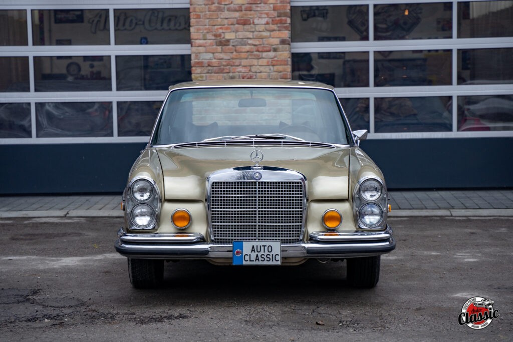 1968 Mercedes Benz S Class 280 SE W108