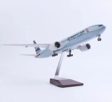 American Airlines Boeing 777-200 - 47 cm