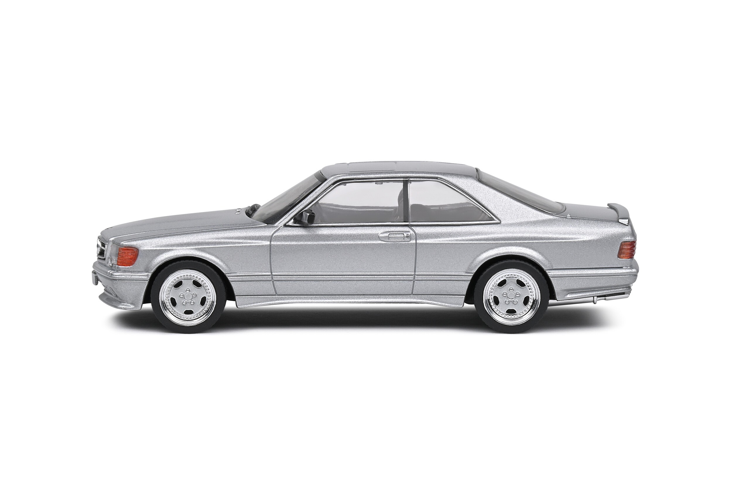 1990 Mercedes Benz 560 SEC - Ölçek : 1/43