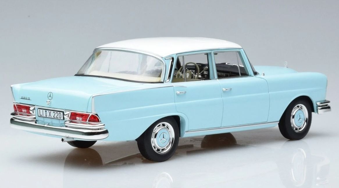 1965 Mercedes Benz 220 S - W111