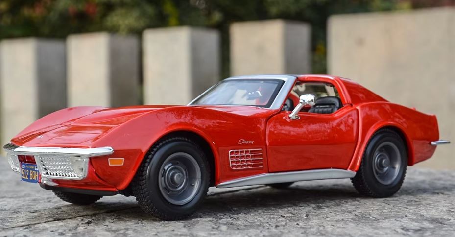 1970 Corvette Stingray - Ölçek : 1/24