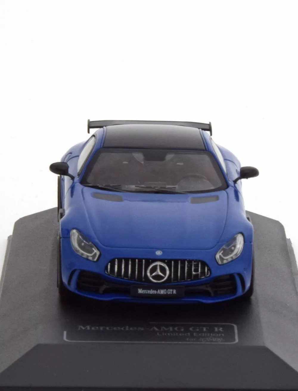 2018 Mercedes Benz AMG GTR - Ölçek : 1/43