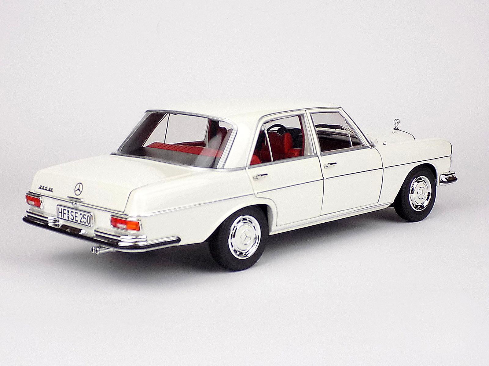1967 Mercedes Benz 250 SE Limousine W 108