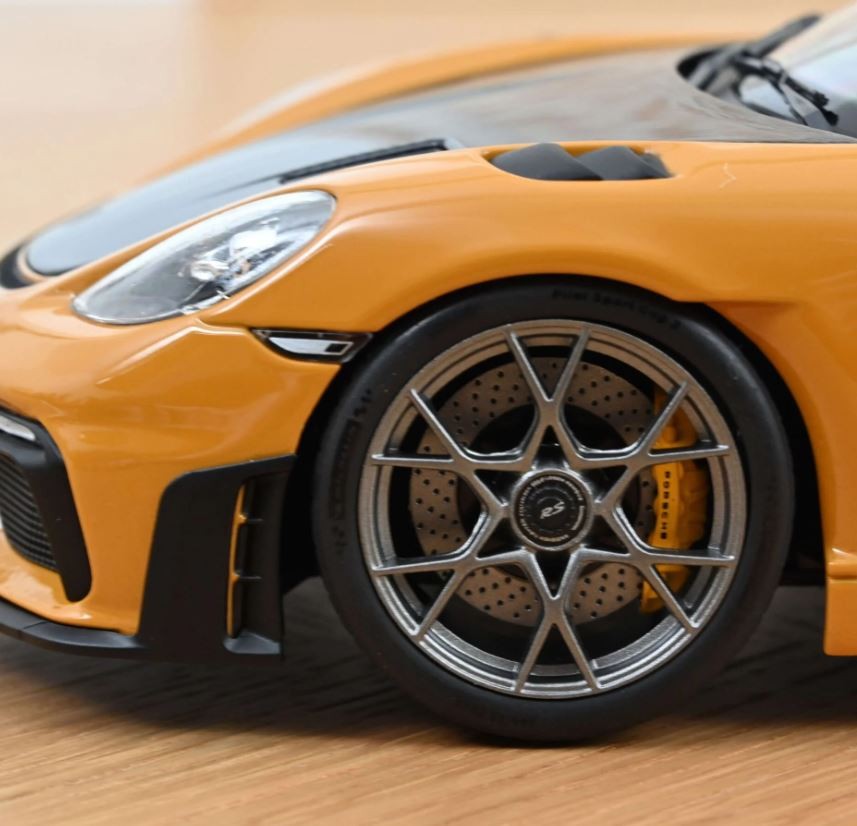 2023 Porsche 718 Cayman GT4 RS W/Weissach