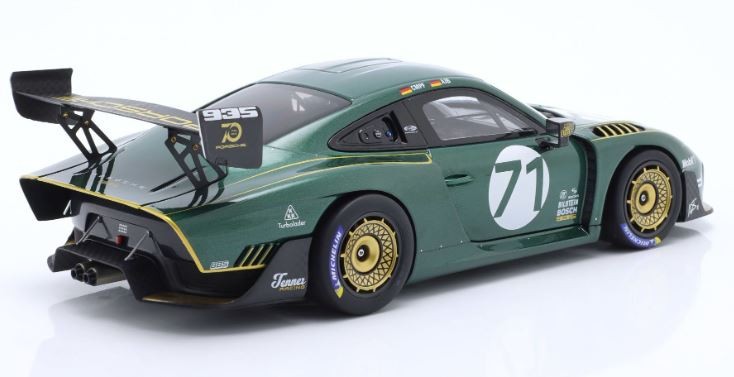 2019 Porsche 935/19 Base GT2 Rs N#71